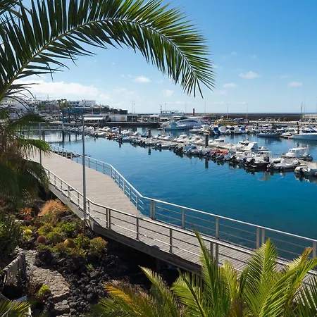 Luxury Penthouse Panoramic Ocean Views 2bedroom With Jacuzzi