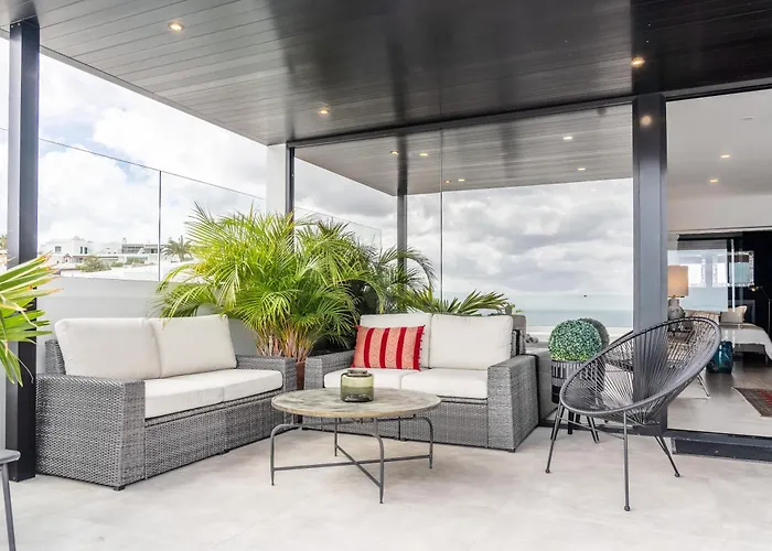 شقة Luxury Penthouse Panoramic Ocean Views 2bedroom With Jacuzzi تياس