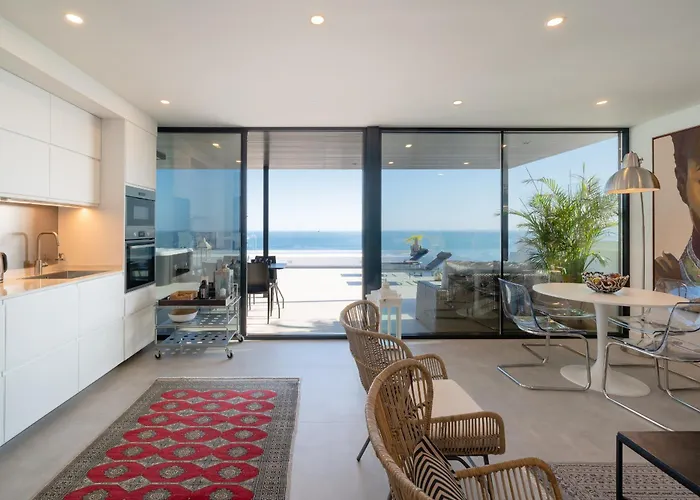 Luxury Penthouse Panoramic Ocean Views 2bedroom With Jacuzzi شقة تياس