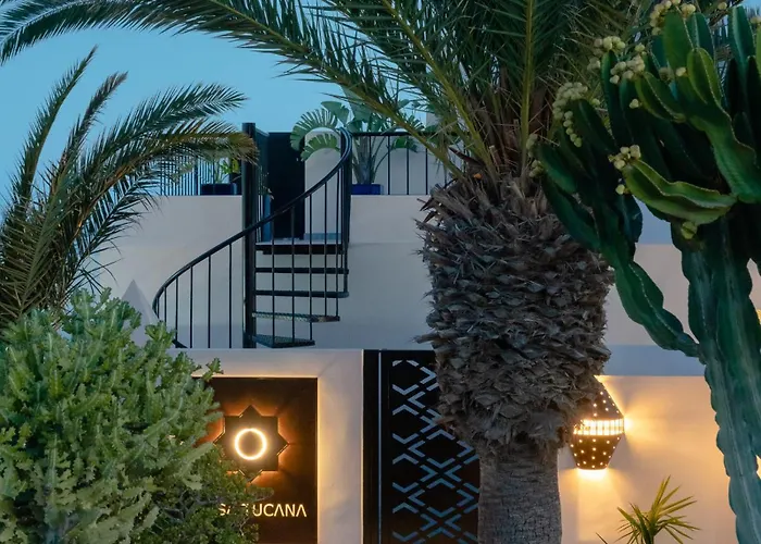 Luxury Penthouse Panoramic Ocean Views 2bedroom With Jacuzzi شقة