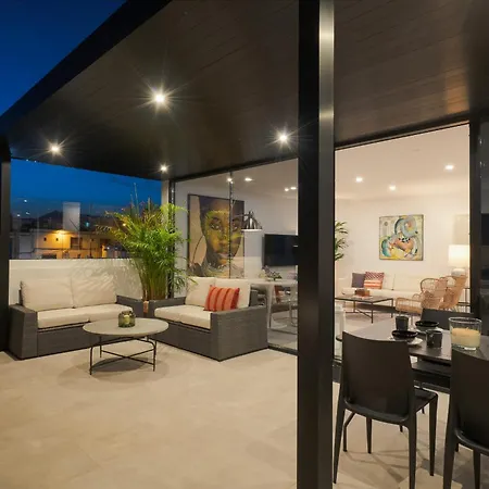 Luxury Penthouse Panoramic Ocean Views 2bedroom With Jacuzzi Apartmán