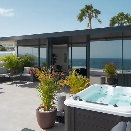 아파트 Luxury Penthouse Panoramic Ocean Views 2bedroom With Jacuzzi