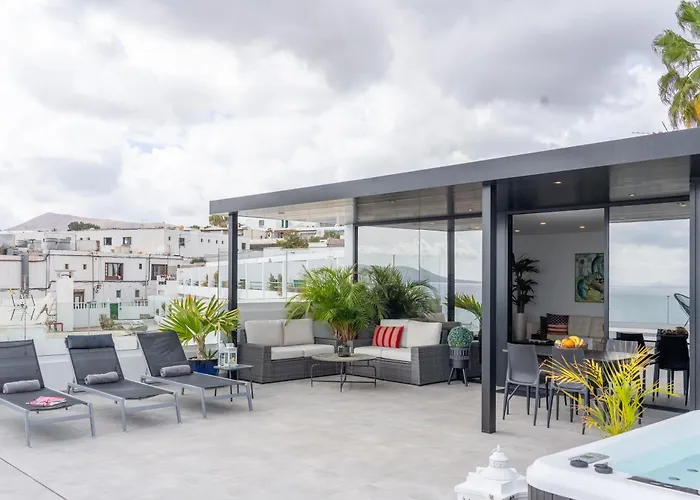 Luxury Penthouse Panoramic Ocean Views 2bedroom With Jacuzzi Apartamento Tías