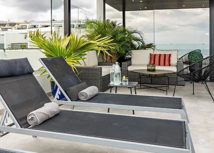 Luxury Penthouse Panoramic Ocean Views 2bedroom With Jacuzzi *