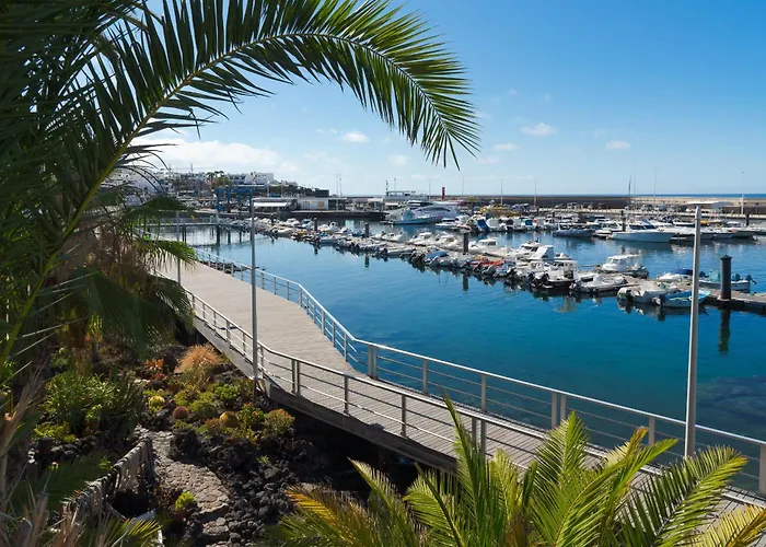 Luxury Penthouse Panoramic Ocean Views 2bedroom With Jacuzzi