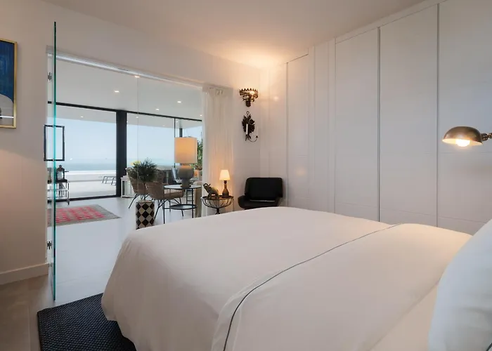 Daire Luxury Penthouse Panoramic Ocean Views 2bedroom With Jacuzzi